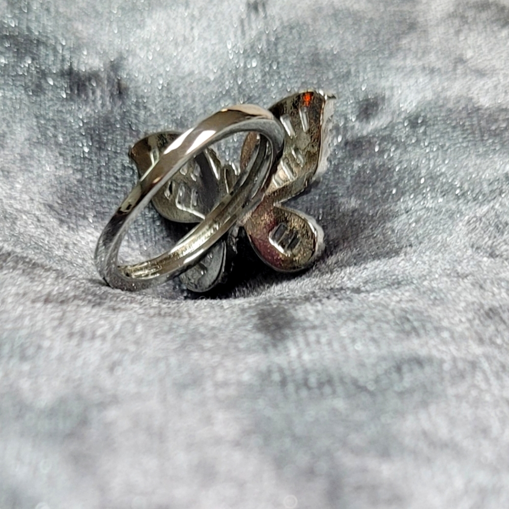 925S  Exquisite Big Butterfly 🦋 White Zircon Ring - Picture 4 of 8